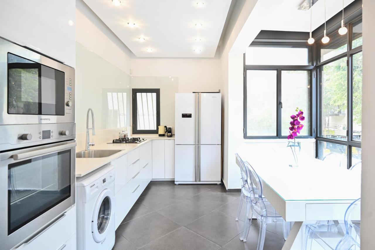 Spacious 3-br With Terrace In Dizengoff * Tel Aviv