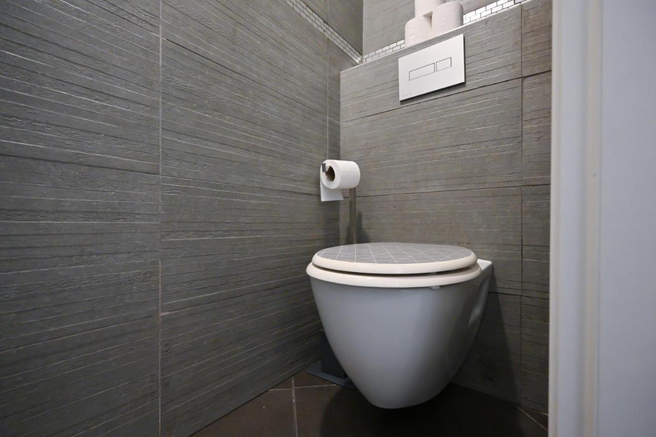 Spacious 3-br With Terrace In Dizengoff Tel Aviv
